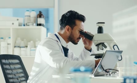 4 na Paraan na Nakikinabang ang mga Pasyenteng May Kanser sa mga Klinikal na Pagsubok